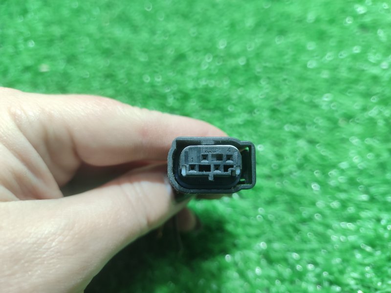 Фишка разъем BMW X3 2007 E83