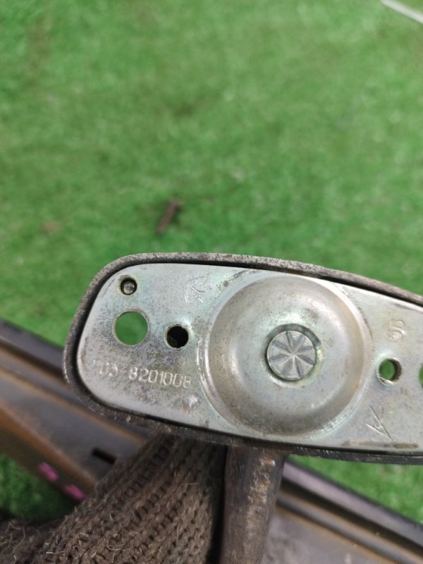 Зеркало заднего вида салонное лада 2105 21053