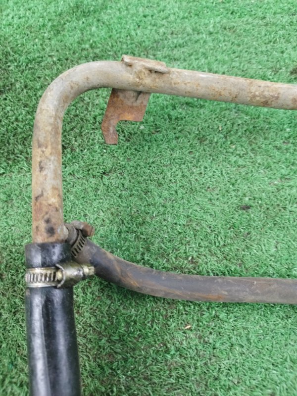 Патрубок системы охлаждения лада 2105 21053