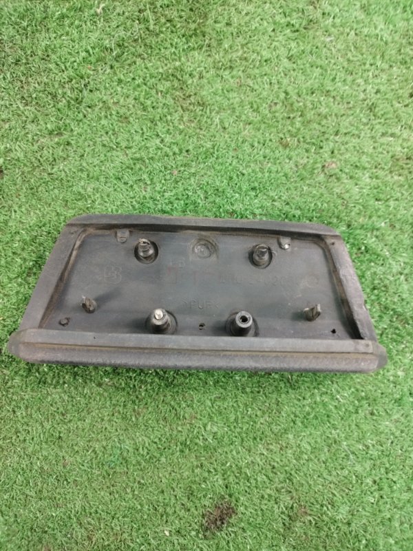 Заглушка в руль лада 21102 2002