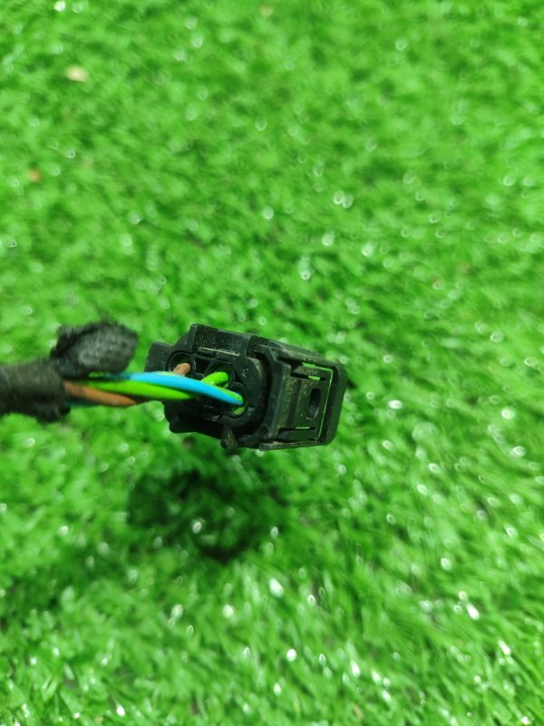 Фишка разъем BMW X3 2007 E83