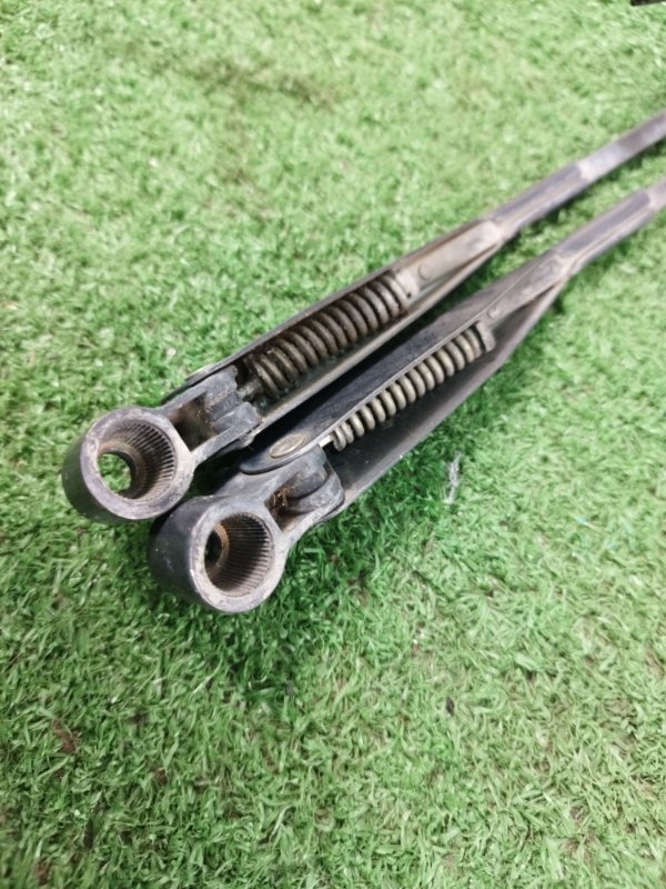 Щёткодержатель поводок лада 2106 1996 21061