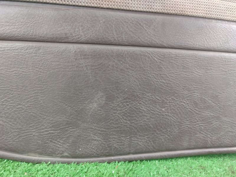 Обшивка боковой двери Toyota Carina 1989 st170