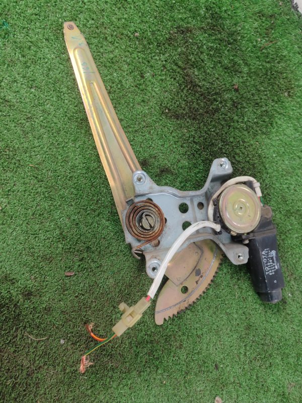 Стеклоподъемный механизм Toyota Carina 1989 st170