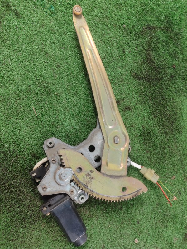 Стеклоподъемный механизм Toyota Carina 1989 st170