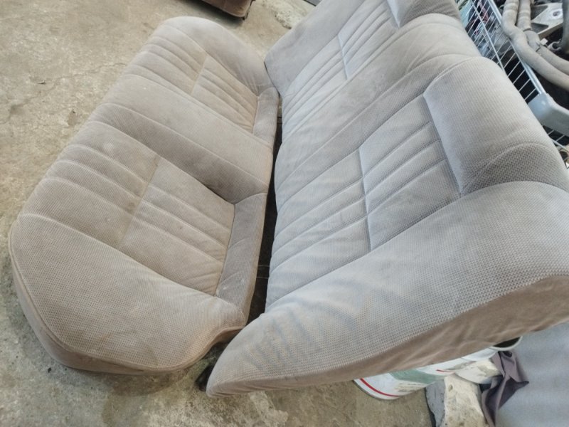 Сиденье Toyota Carina 1989 st170