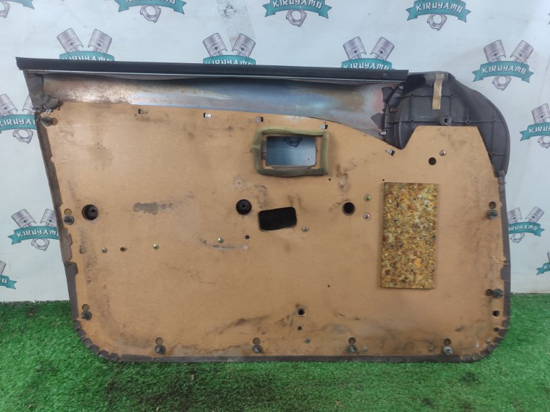 Накладка двери Toyota Carina 1989 st170