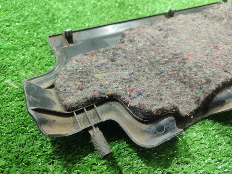 Бардачок Toyota Carina 1989 st170