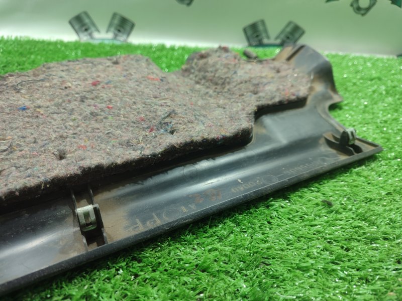 Бардачок Toyota Carina 1989 st170