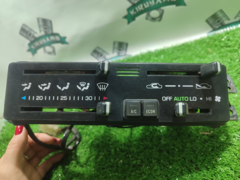 Блок управления климат-контролем Toyota Carina 1989 st170