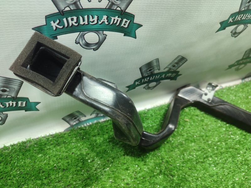 Воздуховод салона Toyota Carina 1989 st170