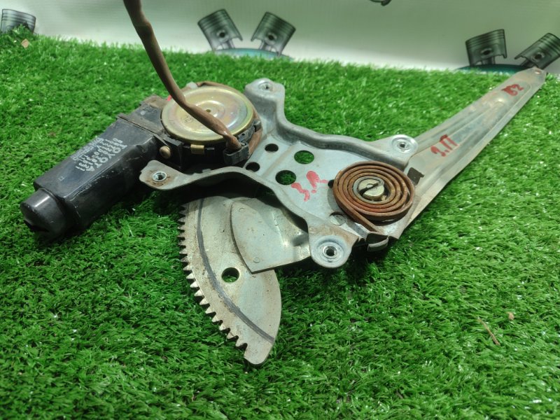 Стеклоподъемный механизм Toyota Carina 1989 st170