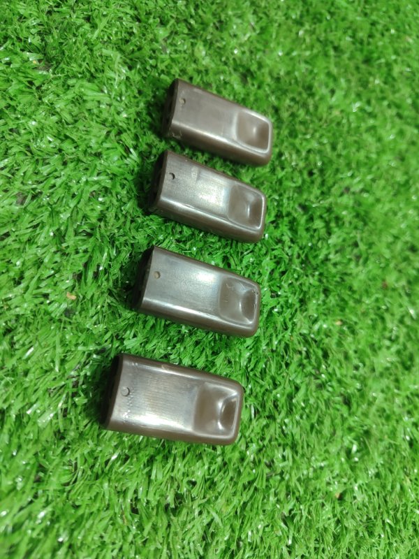 Кнопка открытия двери Toyota Carina 1989 st170