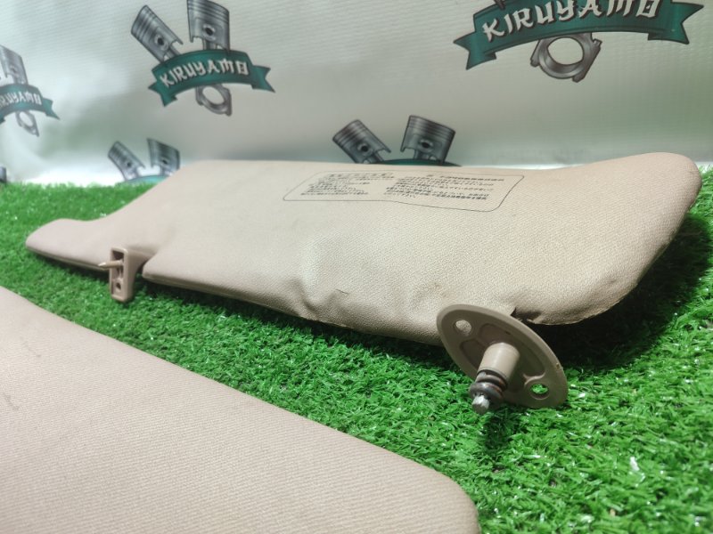 Козырек солнцезащитный Toyota Carina 1989 st170