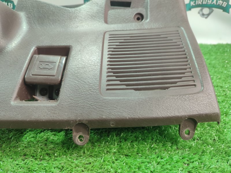 Накладка на торпедо Toyota Carina 1989 st170