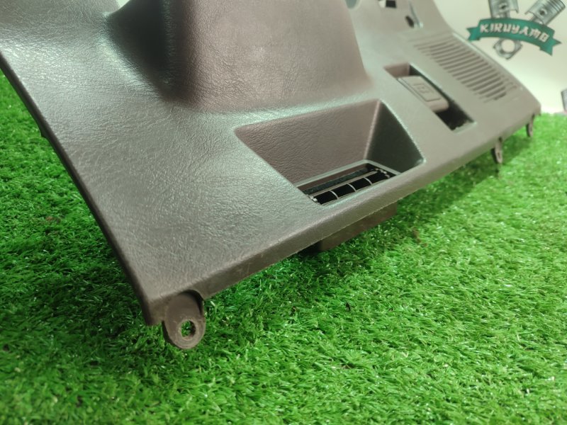 Накладка на торпедо Toyota Carina 1989 st170