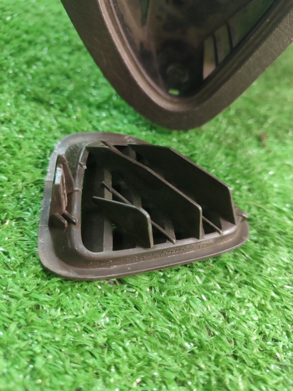 Накладка на торпедо Toyota Carina 1989 st170