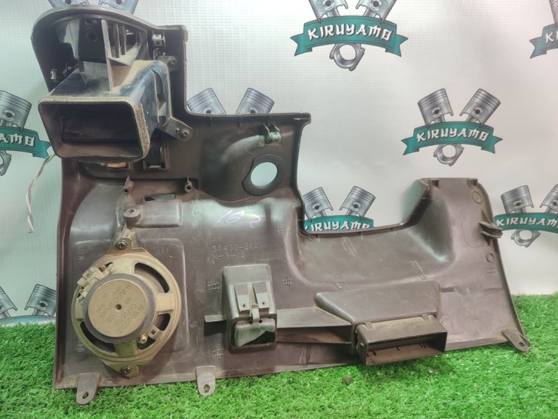 Накладка на торпедо Toyota Carina 1989 st170