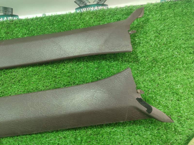 Накладка стойки лобового стекла Toyota Carina 1989 st170