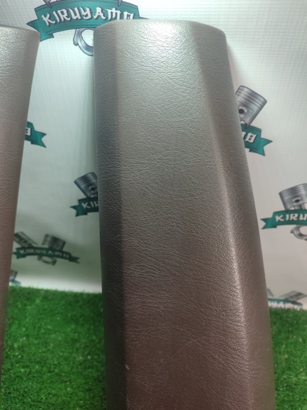 Накладка на стойку кузова Toyota Carina 1989 st170