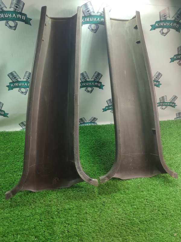 Накладка на стойку кузова Toyota Carina 1989 st170