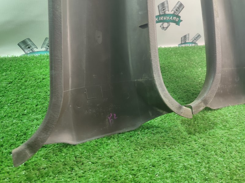 Накладка на стойку кузова Toyota Carina 1989 st170