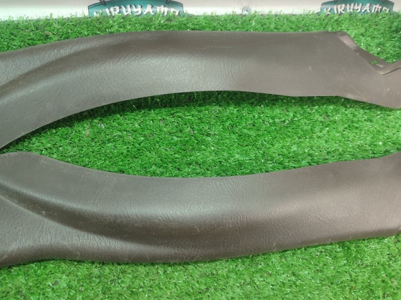 Обшивка стойки задней Toyota Carina 1989 st170