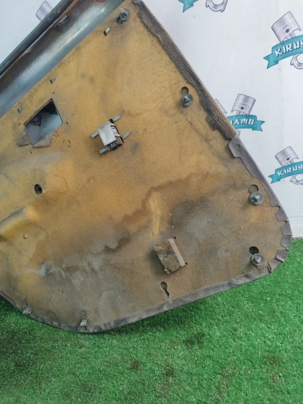 Обшивка боковой двери Toyota Carina 1989 st170