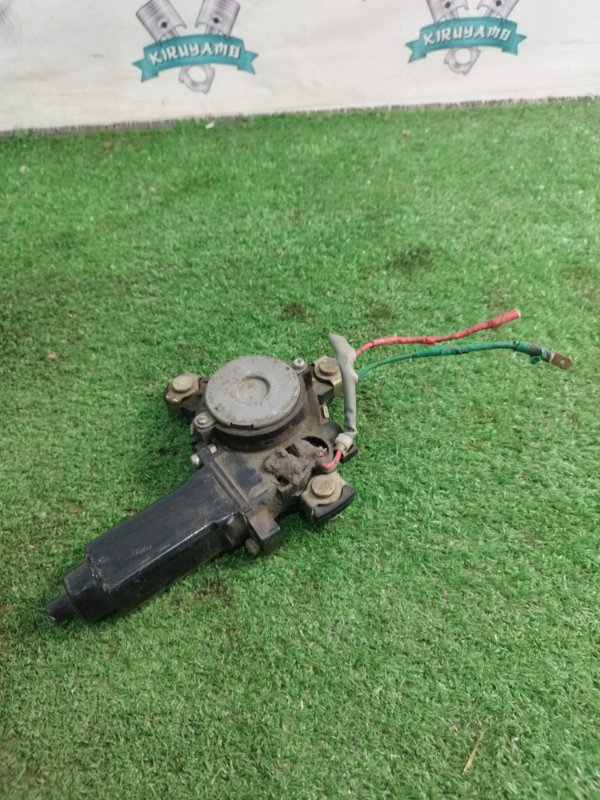 Мотор стеклоподъемника Toyota vista