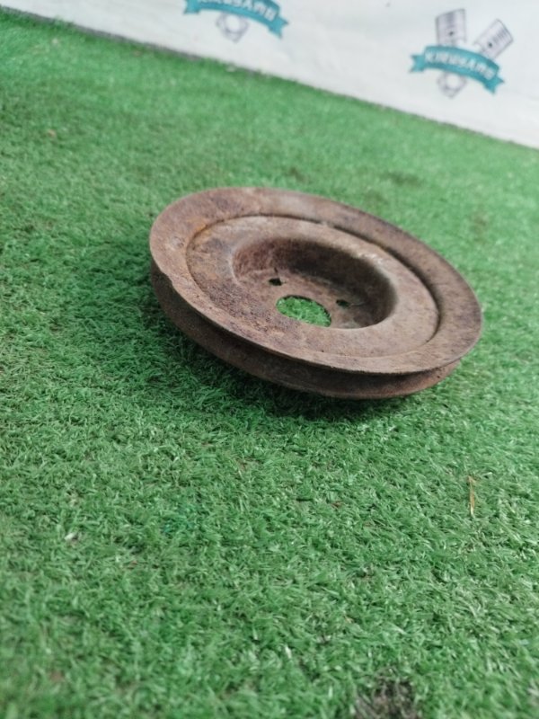 Шкив водяного насоса. лада 2106 1996 21061