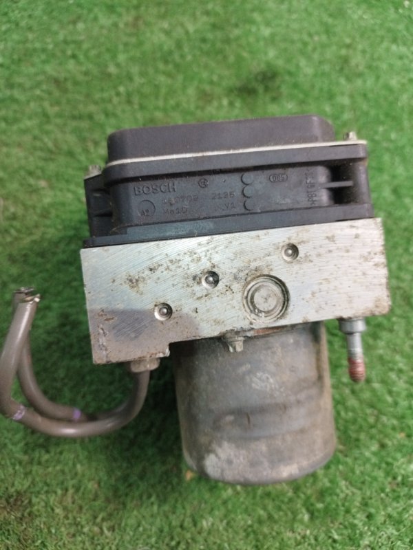 Блок ABS Toyota Verso 2009 ZGR21L-GRXEPW