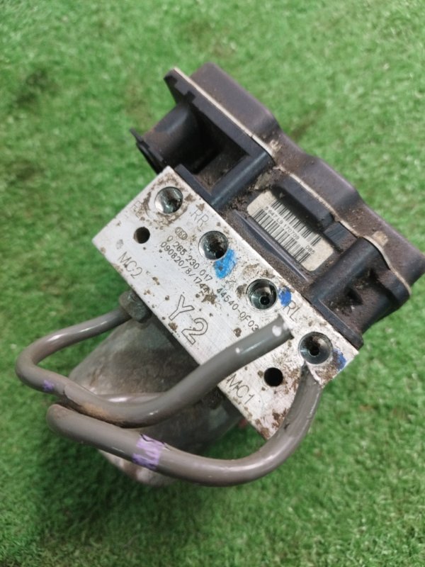 Блок ABS Toyota Verso 2009 ZGR21L-GRXEPW