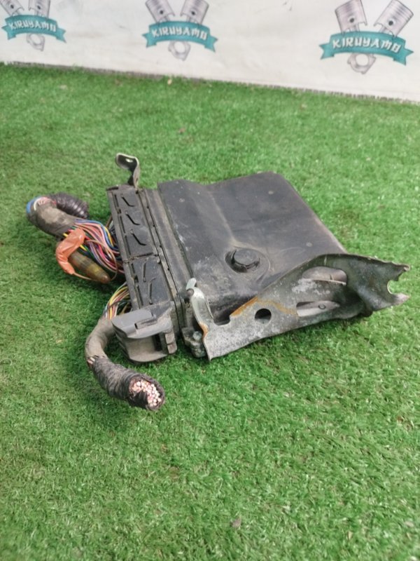 Блок управления двигателем Toyota Verso 2009 ZGR21L-GRXEPW