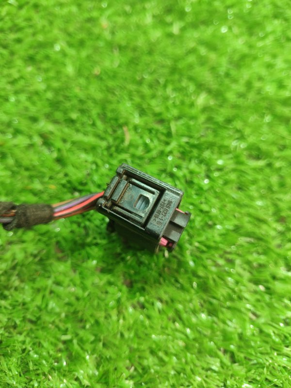 Фишка разъем BMW X3 2007 E83