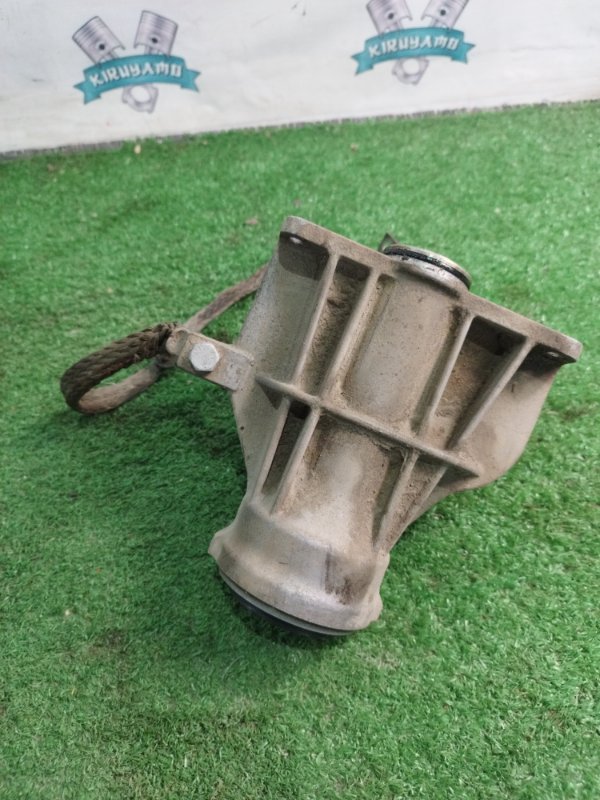 Кронштейн привода BMW X3 2007 E83