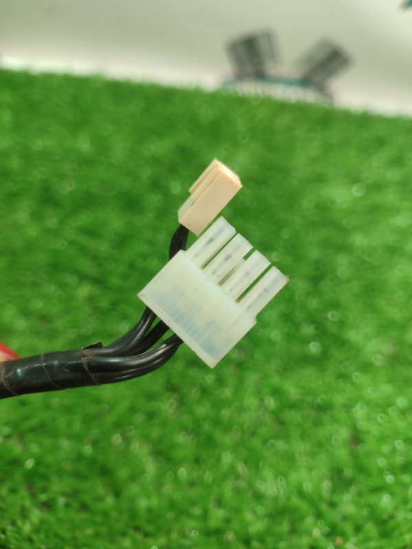 Фишка разъем BMW X3 2007 E83