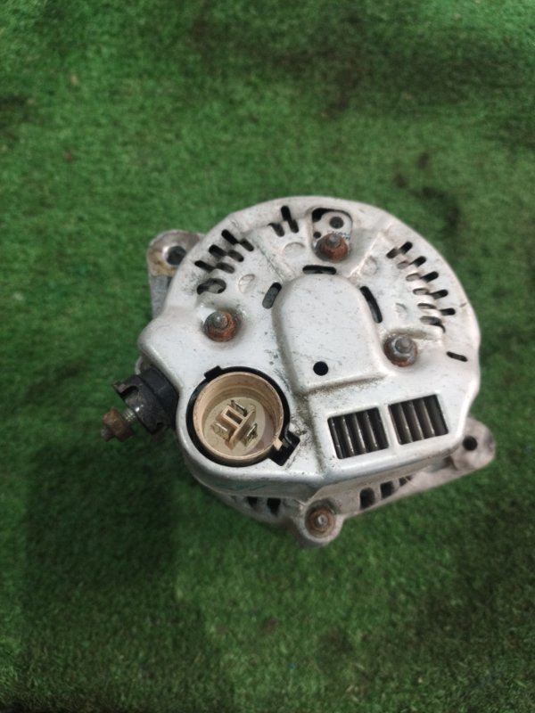 Генератор Toyota Carina 1989 st170