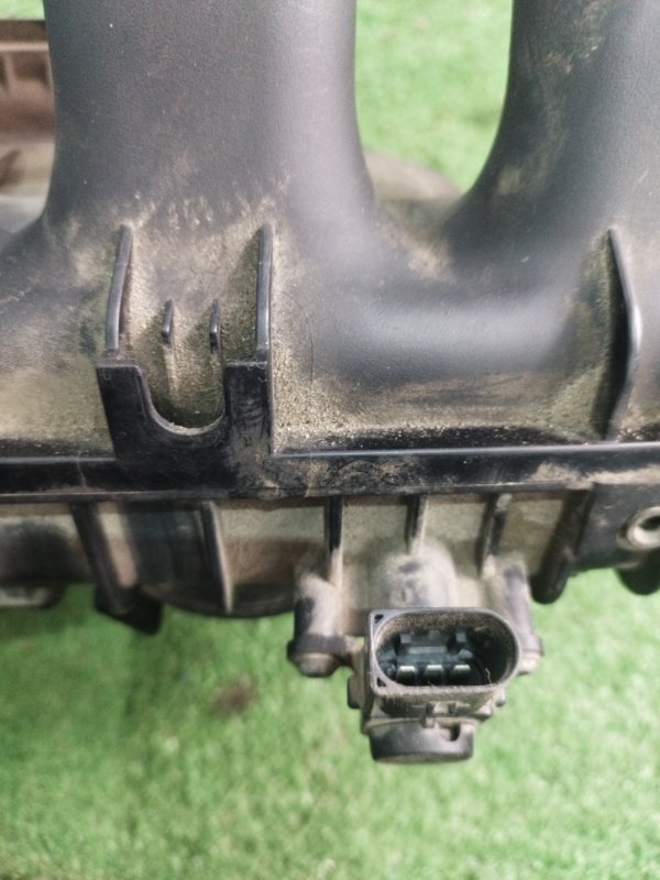 Коллектор впускной BMW X3 2007 E83