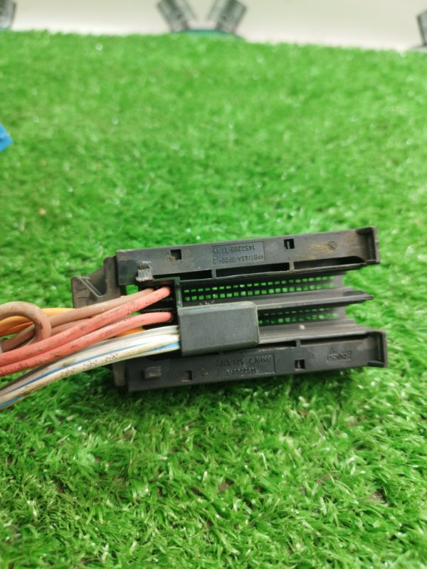 Фишка разъем BMW X3 2007 E83