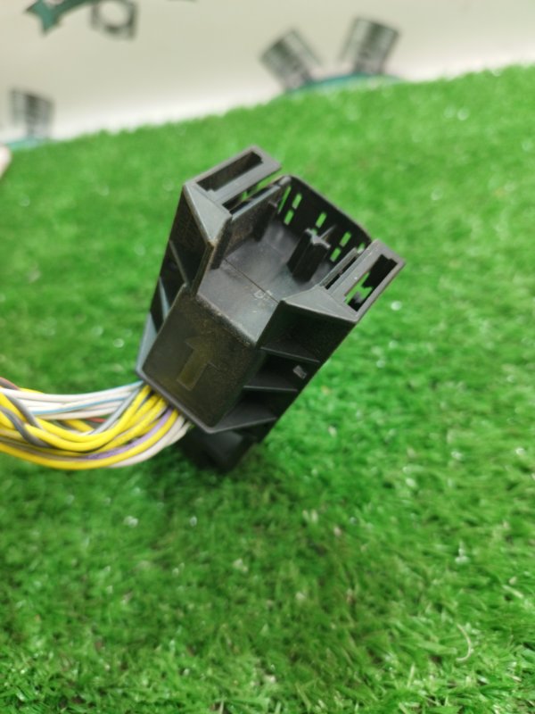 Фишка разъем BMW X3 2007 E83