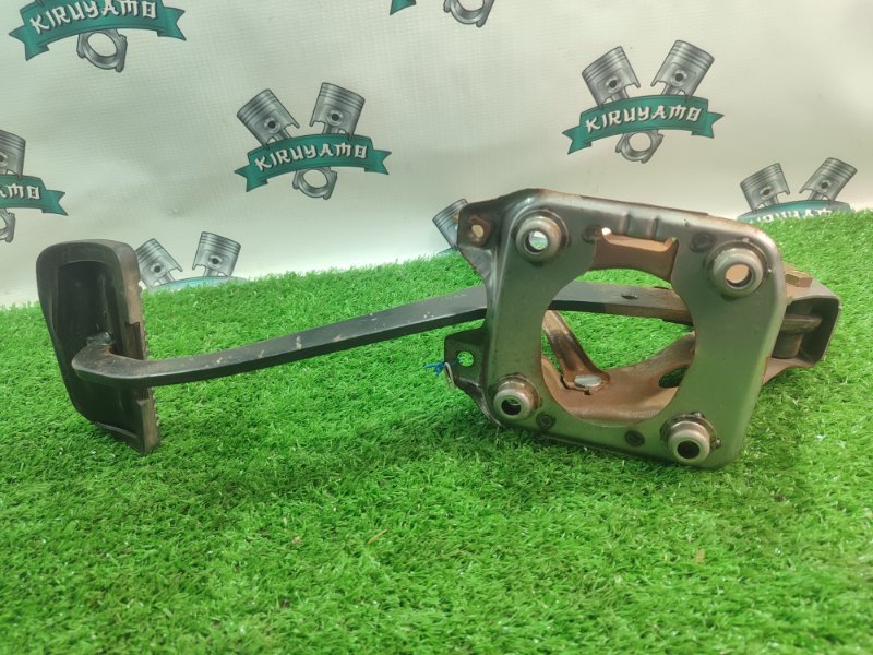 Педаль тормоза Toyota Carina 1989 st170