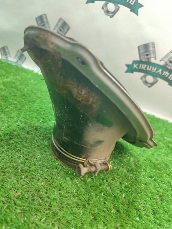 Пыльник рулевой колонки Toyota Carina 1989 st170