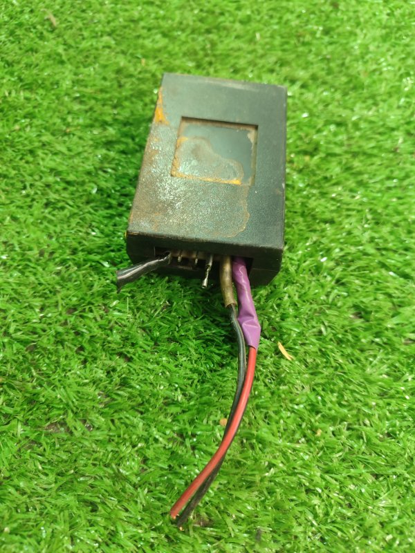 Звуковой зуммер Toyota Carina 1989 st170