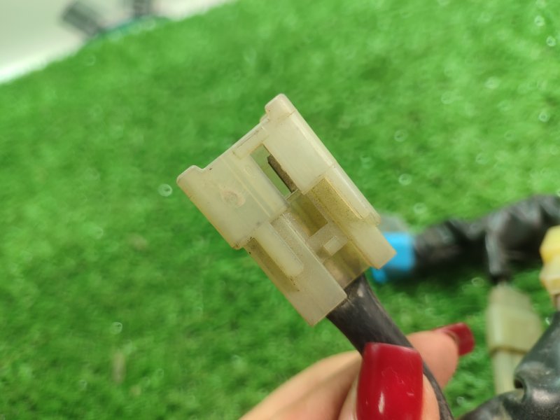 Фишка разъем Toyota Carina 1989 st170