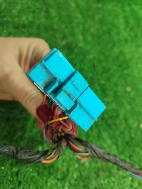 Фишка разъем Toyota Carina 1989 st170