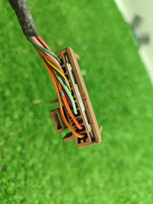 Фишка разъем Toyota Carina 1989 st170