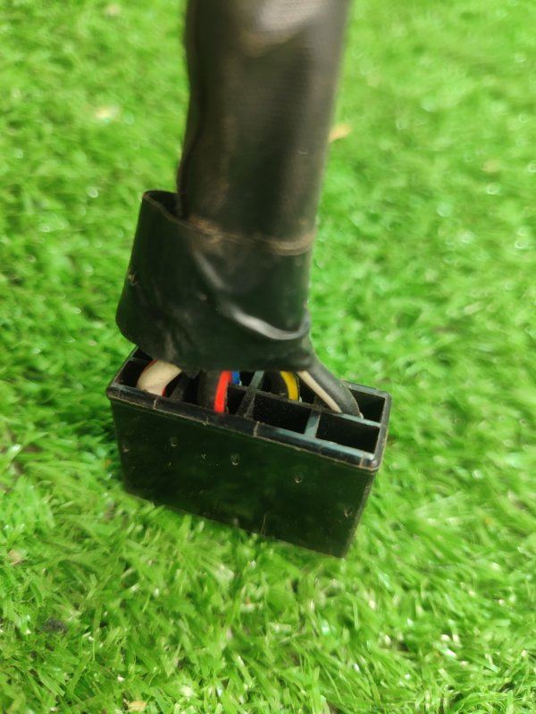 Фишка разъем Toyota Carina 1989 st170