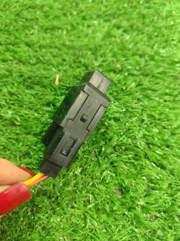 Фишка разъем Toyota Carina 1989 st170