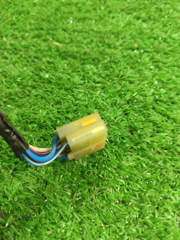 Фишка разъем Toyota Carina 1989 st170