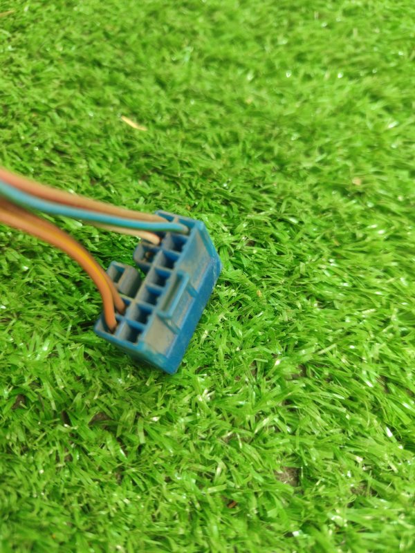 Фишка разъем Toyota Carina 1989 st170